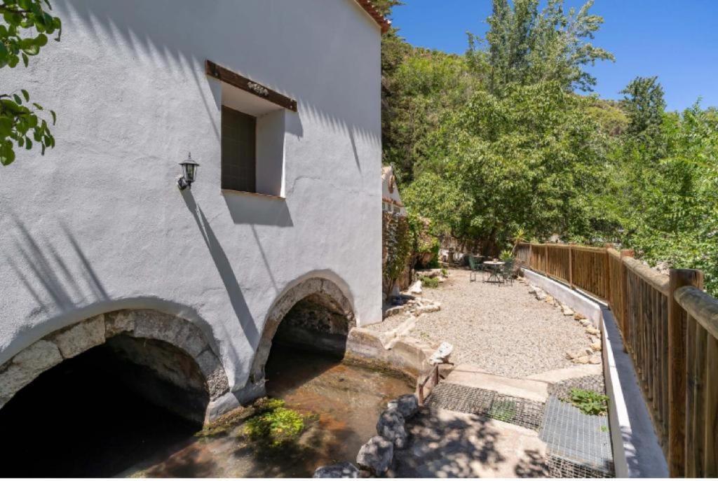 Molino Del Nacimiento Villa Laujar De Andarax Luaran gambar